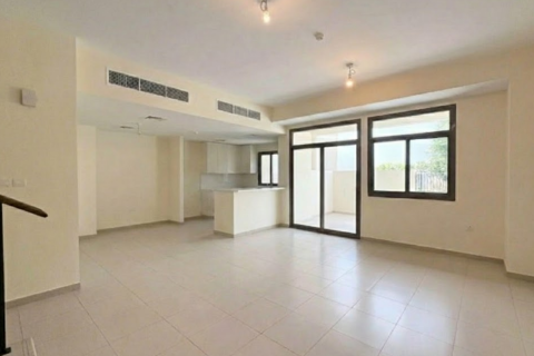 Casa urbana em Dubai, EAU 3 quartos, 208 m2 № 696200