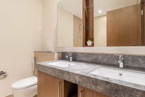 Пәтер Дубай Марина, БАӘ-да 2 жатын бөлмелер, 105 м² № 696205 - фото 26