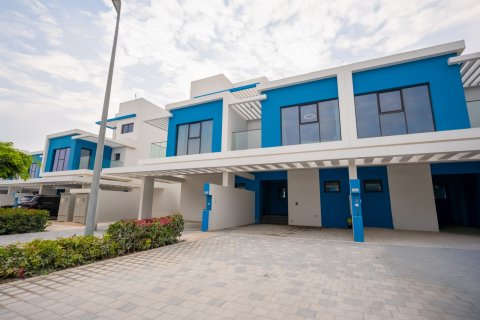 Βίλα σε Golf City, Dubai, ΗΑΕ 3 υπνοδωμάτια, 144 τ.μ. Αρ. 696204 - φωτογραφία 11