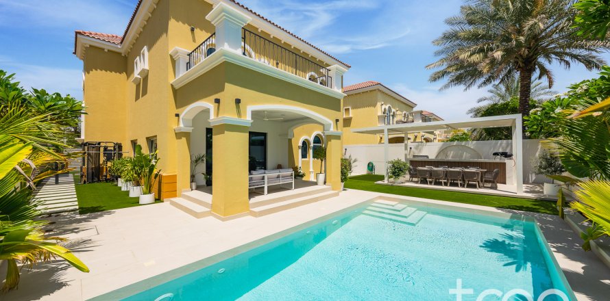 Villa à Jumeirah Park, Dubai, EAU: 4 chambres, 327.67 m2 № 733090