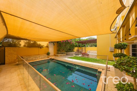 Villa till försäljning i The Villa, Dubai, UAE 4 sovrum, 459.87 kvm Nr. 733092 - fotografi 5