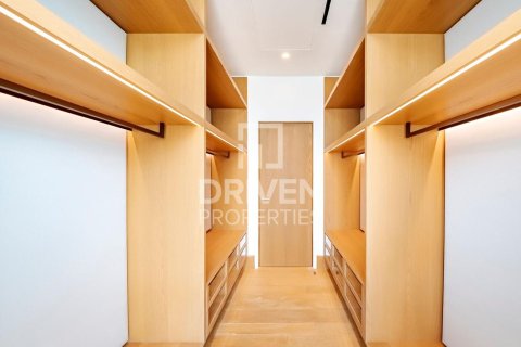 Vila v Jumeirah, Dubai, SAE 5 spální, 683 m2 č. 682637 - Fotografia 6