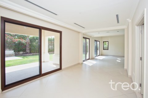 Villa à vendre à  Arabian Ranches 2, Dubai, EAU 4 chambres, 404.5 m2 № 733089 - photo 4