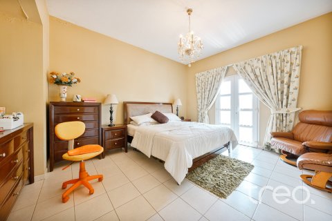 Huvila Meadows, Dubai, Arabiemiraatit 4 makuuhuonetta, 352.2 m2 № 733087 - kuva 10