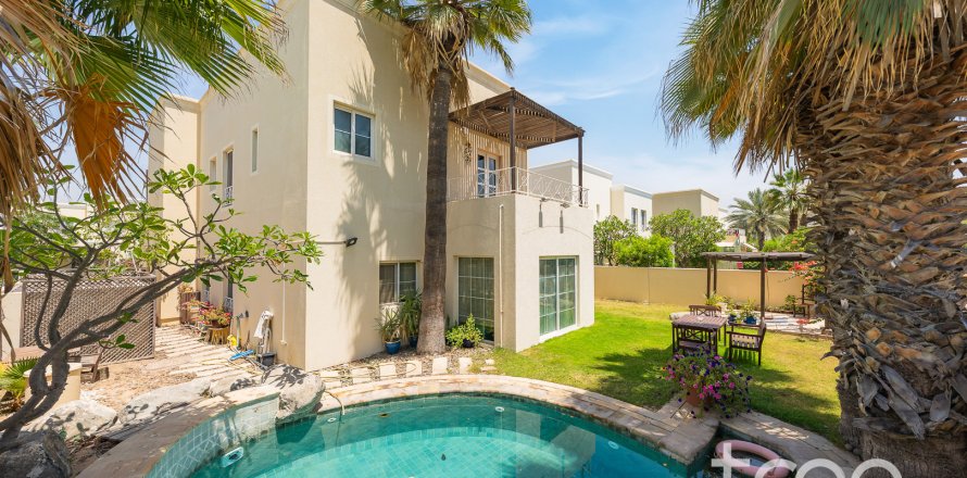 Huvila Meadows, Dubai, Arabiemiraatit 4 makuuhuonetta, 352.2 m2 № 733087