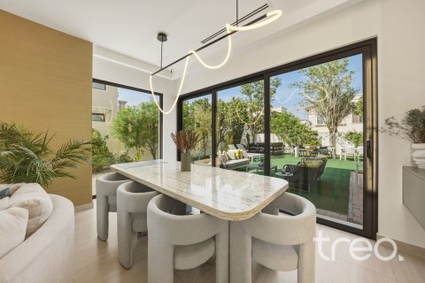 Villa till försäljning i Arabian Ranches 2, Dubai, UAE 4 sovrum, 400.32 kvm Nr. 733083 - fotografi 7