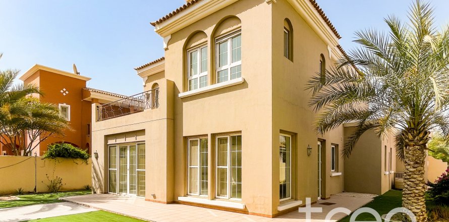 Arabian Ranches, Dubai, UAE의 빌라 침실 4개, 400.5제곱미터 번호 733086