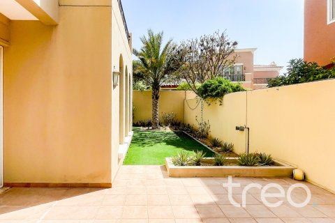 Arabian Ranches, Dubai, UAE의 판매용 빌라 침실 4개, 400.5제곱미터 번호 733086 - 사진 24