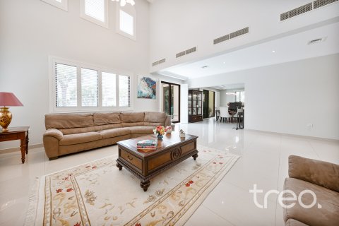 Vila di Arabian Ranches 2, Dubai, UAE 4 bilik tidur, 404.5 meter persegi № 733088 - foto 5