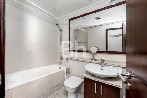 Apartment in Dubai Marina, UAE 1 bedroom, 133 sq.m. № 643548 - photo 9