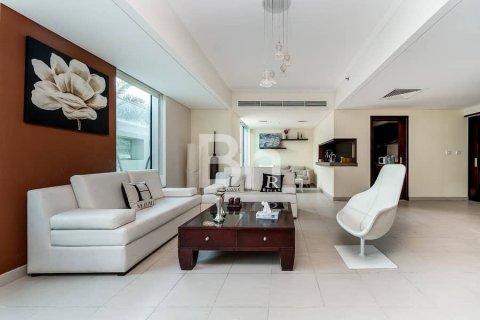 Apartment in Dubai Marina, UAE 1 bedroom, 133 sq.m. № 643548 - photo 4