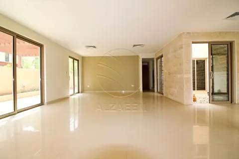Vila v Al Raha Gardens, Abu Dhabi, SAE 4 spálne, 402 m2 č. 700669 - Fotografia 3