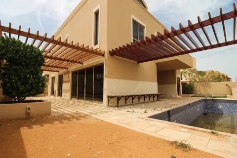 Vila v Al Raha Gardens, Abu Dhabi, SAE 4 spálne, 402 m2 č. 700669 - Fotografia 11