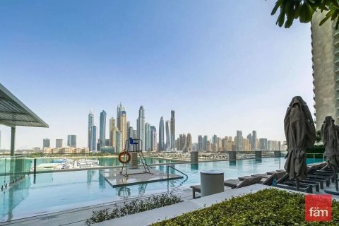 Lägenhet till försäljning i Dubai Harbour, Dubai, UAE 2 sovrum, 101.6 kvm Nr. 647667 - fotografi 14