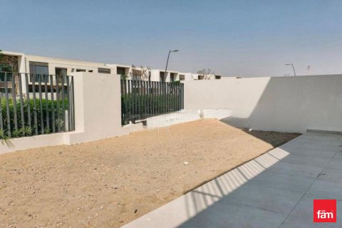 Kaupunkipientalo Dubai, Arabiemiraatit 4 makuuhuonetta, 255.5 m2 № 647662 - kuva 8