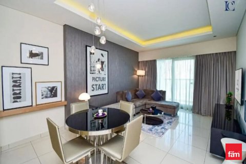 Apartment in Business Bay, Dubai, UAE 1 bedroom, 87.2 sq.m. № 647664 - photo 9