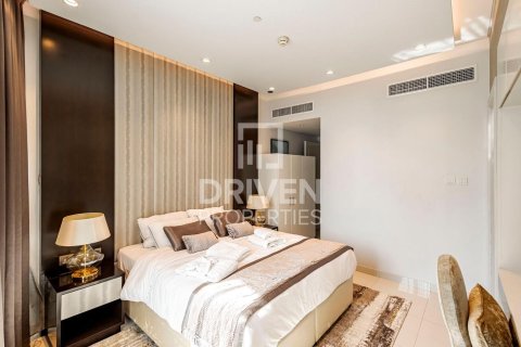 Appartement à vendre à Downtown Dubai (Downtown Burj Dubai), Dubai, EAU 3 chambres, 159.98 m2 № 742975 - photo 2