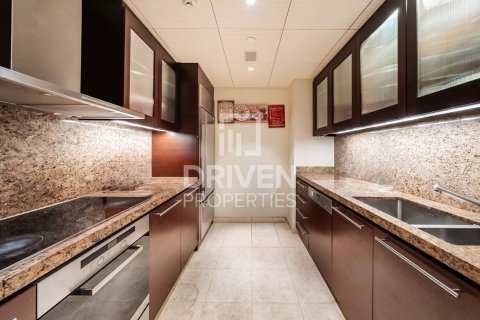 Apartment in Downtown Dubai (Downtown Burj Dubai), UAE 2 bedrooms, 152.27 sq.m. № 742907 - photo 12