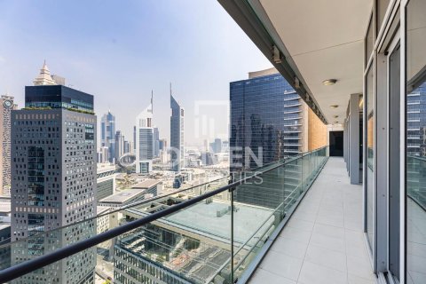 Apartamento en DIFC, Dubai, EAU 3 dormitorios, 197.42 m² № 742905