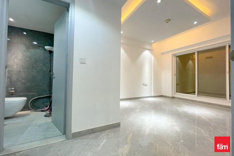 Apartment til salg i Dubai, UAE 1 soveværelse, 82.5 kvm № 728115 - foto 11