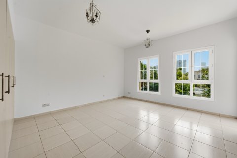 Villa zur Miete in The Springs, Dubai, VAE 3 Schlafzimmer, 265.42 m2 Nr. 750136 - Foto 9