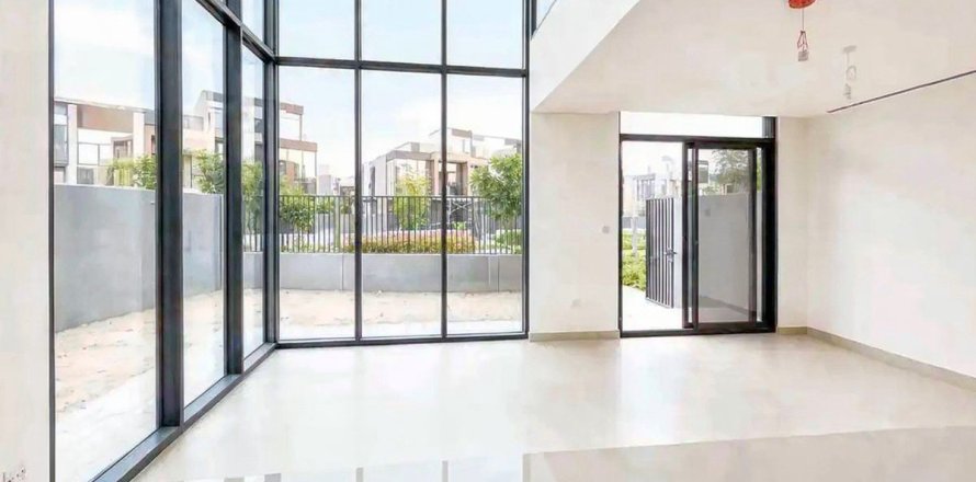 Řadový dům v Dubai, SAE 4 ložnice, 248.4 m² Č.: 740836
