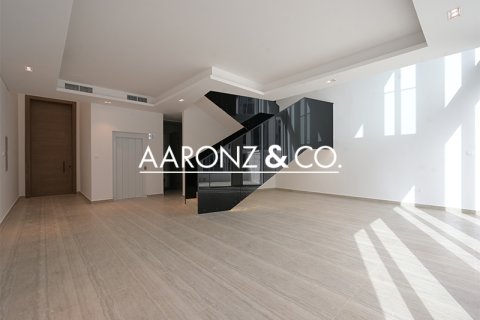 Vila v Al Barari, Dubai, SAE 4 ložnice, 459 m² Č.: 670454 - fotografie 1