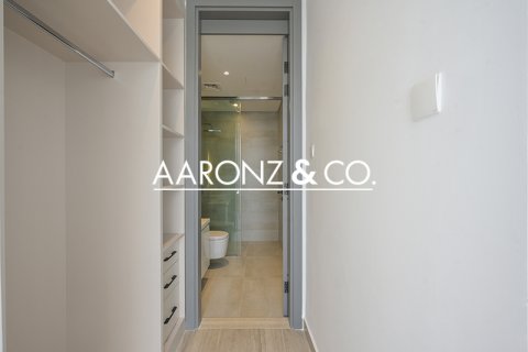Vila v Al Barari, Dubai, SAE 4 ložnice, 459 m² Č.: 670455 - fotografie 13