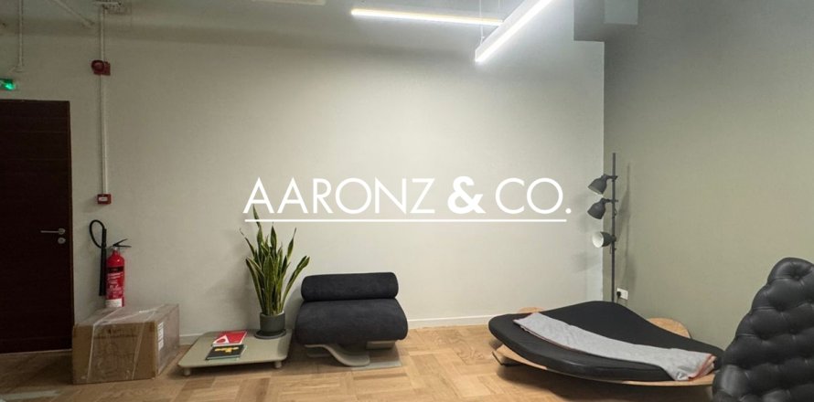 Офіс в Бизнес-Бэй, Дубай, ОАЕ 109м2 № 670453