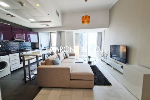 Apartmen di Dubai Marina, UAE 1 bilik tidur, 70.7 meter persegi № 670456 - foto 3