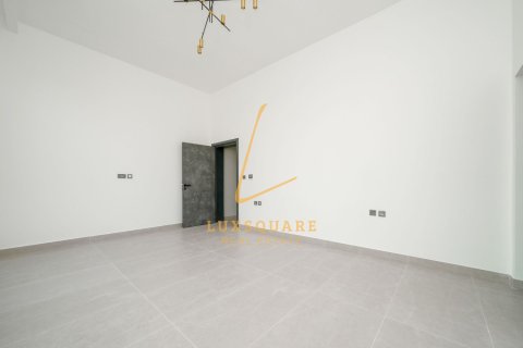 Huvila Al Furjan, Dubai, Arabiemiraatit 5 makuuhuonetta, 600 m2 № 721274 - kuva 20