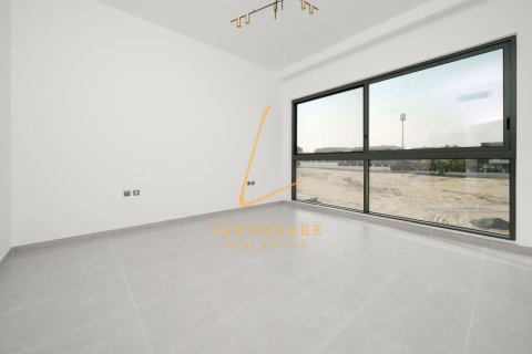 Huvila Al Furjan, Dubai, Arabiemiraatit 5 makuuhuonetta, 600 m2 № 721274 - kuva 15