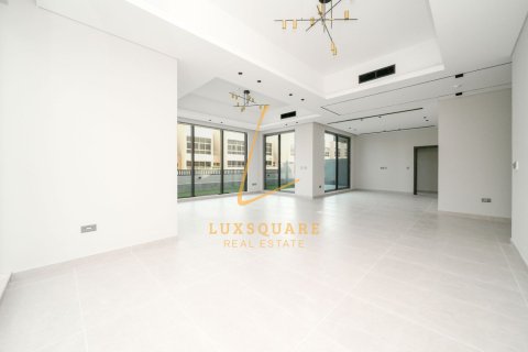 Huvila Al Furjan, Dubai, Arabiemiraatit 5 makuuhuonetta, 600 m2 № 721274 - kuva 4