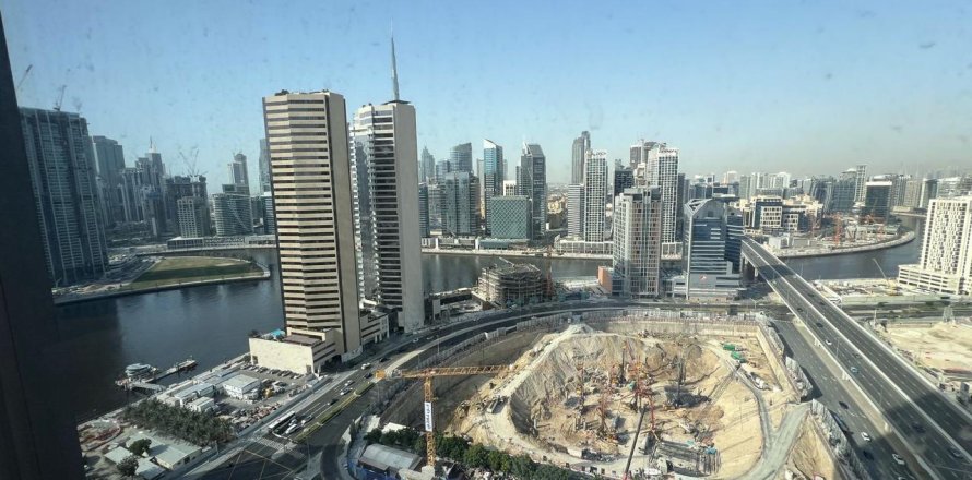 Business Bay, Dubai, UAE의 아파트 침실 1개, 58제곱미터 번호 696110