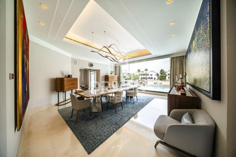 Villa til salgs i Palm Jumeirah, Dubai, Emiratene 6 soverom, 910 kvm Nr. 653165 - Foto 18