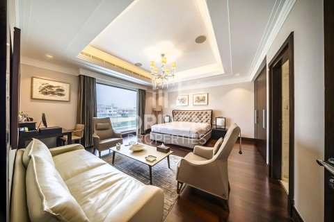 Vila v Palm Jumeirah, Dubai, SAE 6 spální, 910 m2 č. 653165 - Fotografia 12