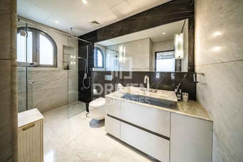Villa til salgs i Palm Jumeirah, Dubai, Emiratene 6 soverom, 910 kvm Nr. 653165 - Foto 23