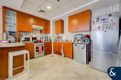 Apartament në Motor City, Dubai, Emiratet e Bashkuara Arabe 1 dhomë gjumi, 131 m2. № 697876 - Foto 2