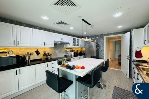 آپارتمان برای فروش در  Jumeirah Lake Towers، Dubai، امارات متحده عربی  2 خوابه ، 184 متر مربع ، شماره 697871 - تصویر 3