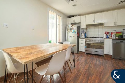 فيلا للبيع في The Springs، دبي، الإمارات العربية المتحدة 2 غرفة نوم ، 157 متر مربع ، رقم 697874 - صورة 7