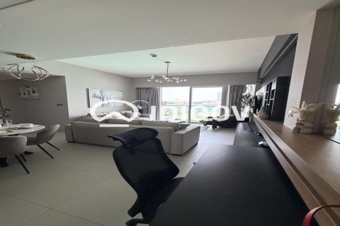 Appartamento in affitto a Downtown Dubai (Downtown Burj Dubai), Dubai, EAU 2 camere da letto, 105.35 mq. № 764692 - foto 10