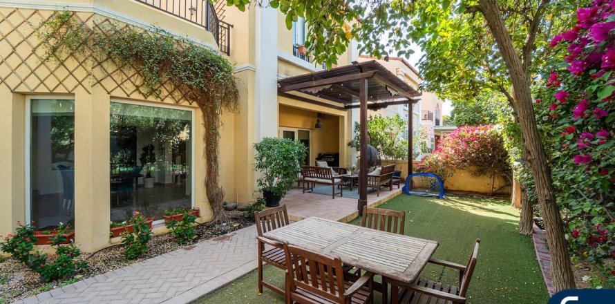 Dubai Investment Park, Dubai, संयुक्त अरब अमीरात में टाउनहाउस, 4 बेडरूम, 454 वर्ग मीटर, संख्या 698226