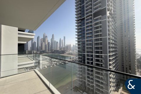 Huoneisto Dubai Harbour, Dubai, Arabiemiraatit 2 makuuhuonetta, 113 m2 № 698210 - kuva 17
