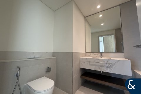 Huoneisto Dubai Harbour, Dubai, Arabiemiraatit 2 makuuhuonetta, 113 m2 № 698210 - kuva 18