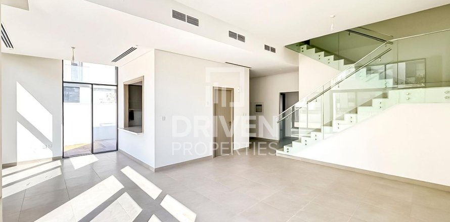 Kuća u nizu u Al Furjan, Dubai, UAE 240 m2, 4 spavaćih soba Br. 655141