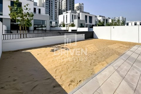 Kuća u nizu u Al Furjan, Dubai, UAE 4 spavaćih soba, 240 m2 Br. 655141 - fotografija 16