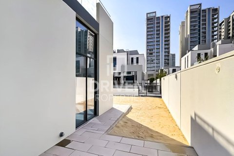 Kuća u nizu u Al Furjan, Dubai, UAE 4 spavaćih soba, 240 m2 Br. 655141 - fotografija 13