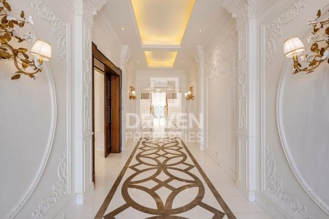 Βίλα σε Nadd Al Sheba, Dubai, ΗΑΕ 6 υπνοδωμάτια, 1858 τ.μ. Αρ. 655143