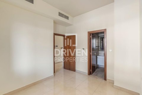 Villa te huur in Al Furjan, Dubai, VAE 4 slaapkamers, 152 vr.m., nr 655147 - foto 11