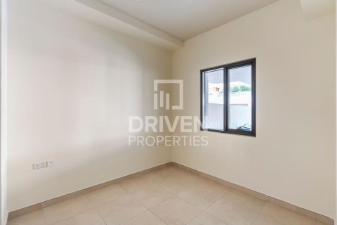 Villa te huur in Al Furjan, Dubai, VAE 4 slaapkamers, 152 vr.m., nr 655147 - foto 12